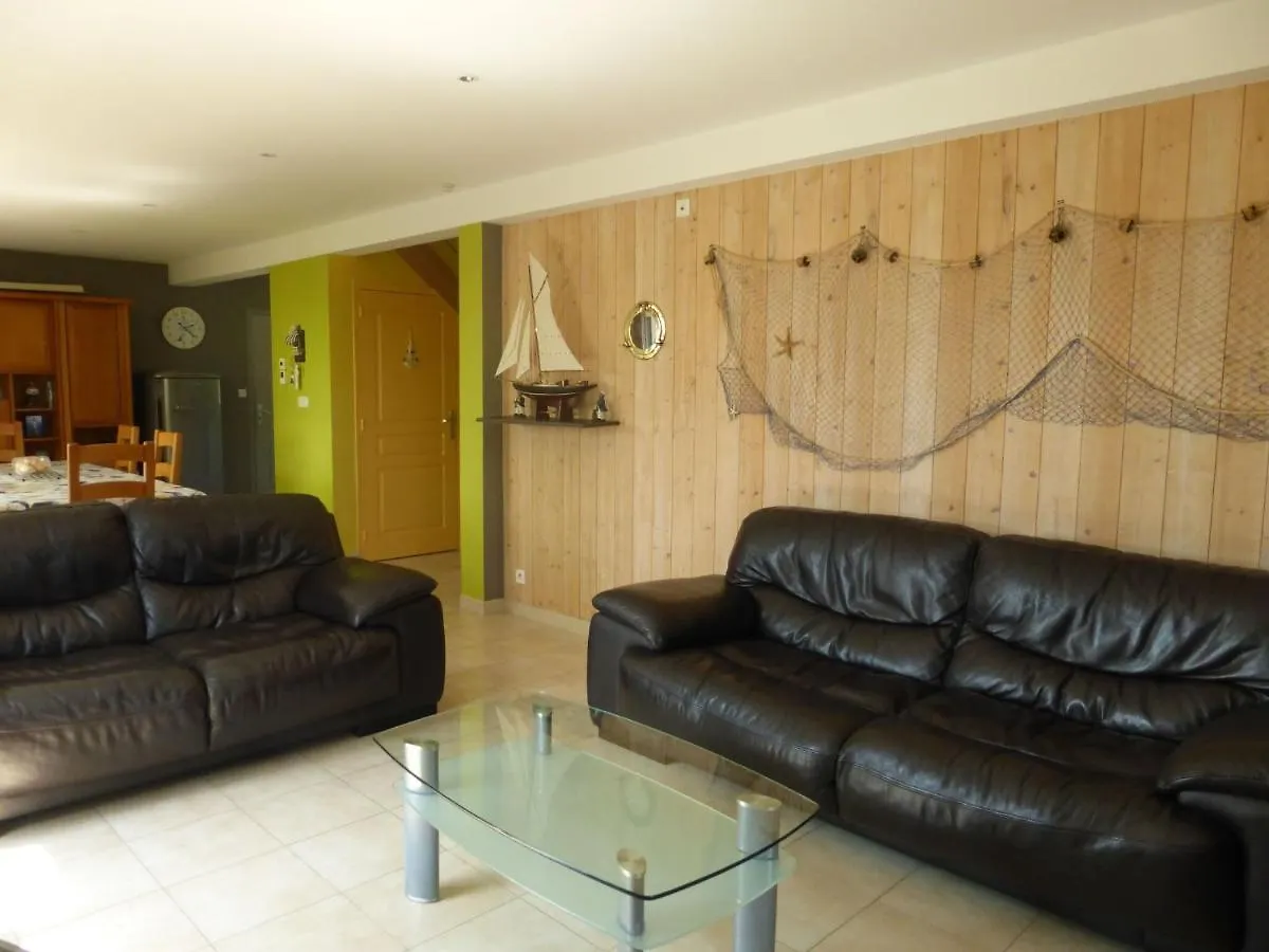 Holiday Home, Le Pouldu